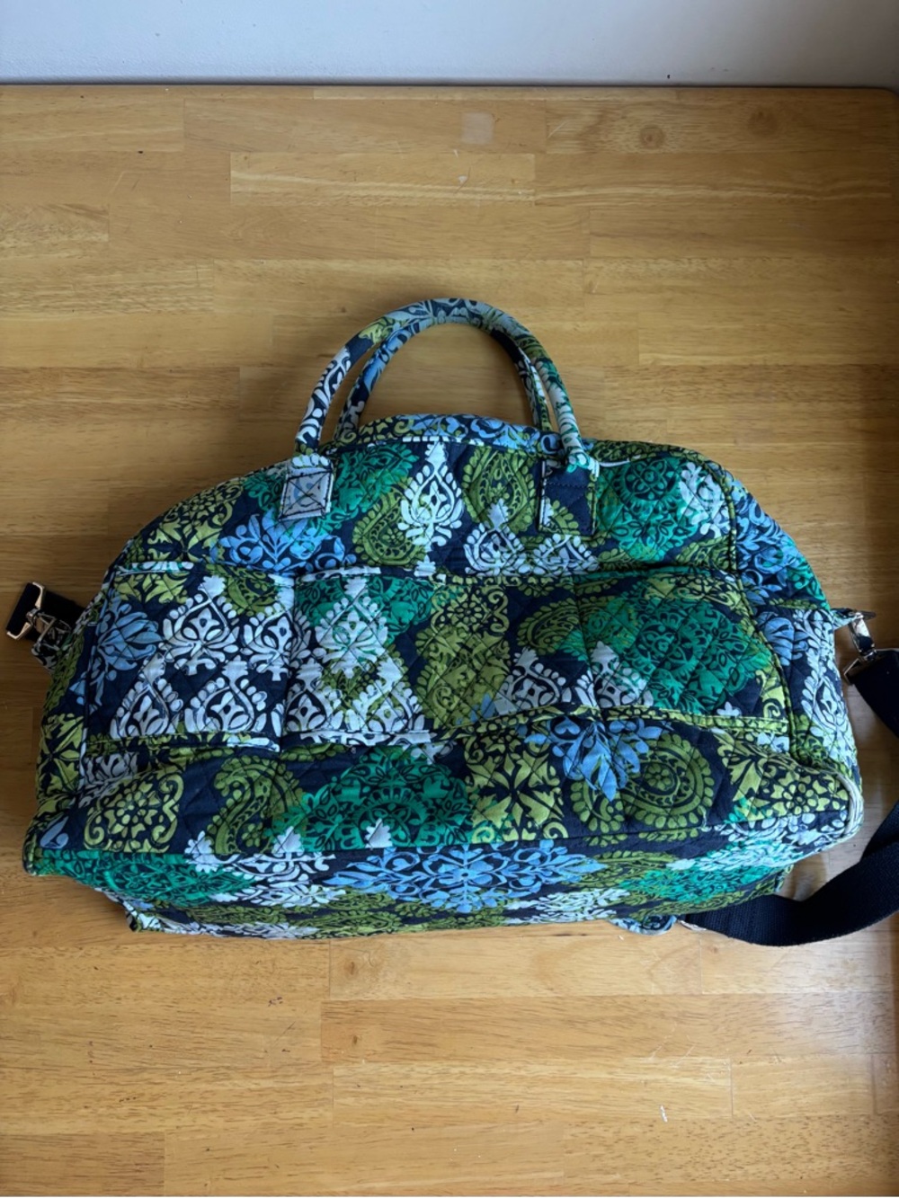 Vera Bradley Travel Bag - Picture 2 of 3